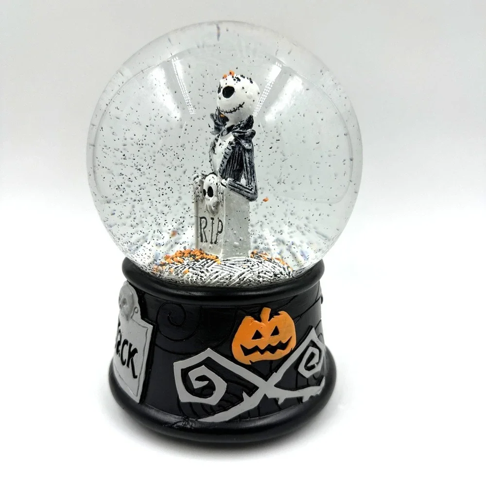 Disney Nightmare Before Christmas Snow Globe plays Funeral March of a Marionette